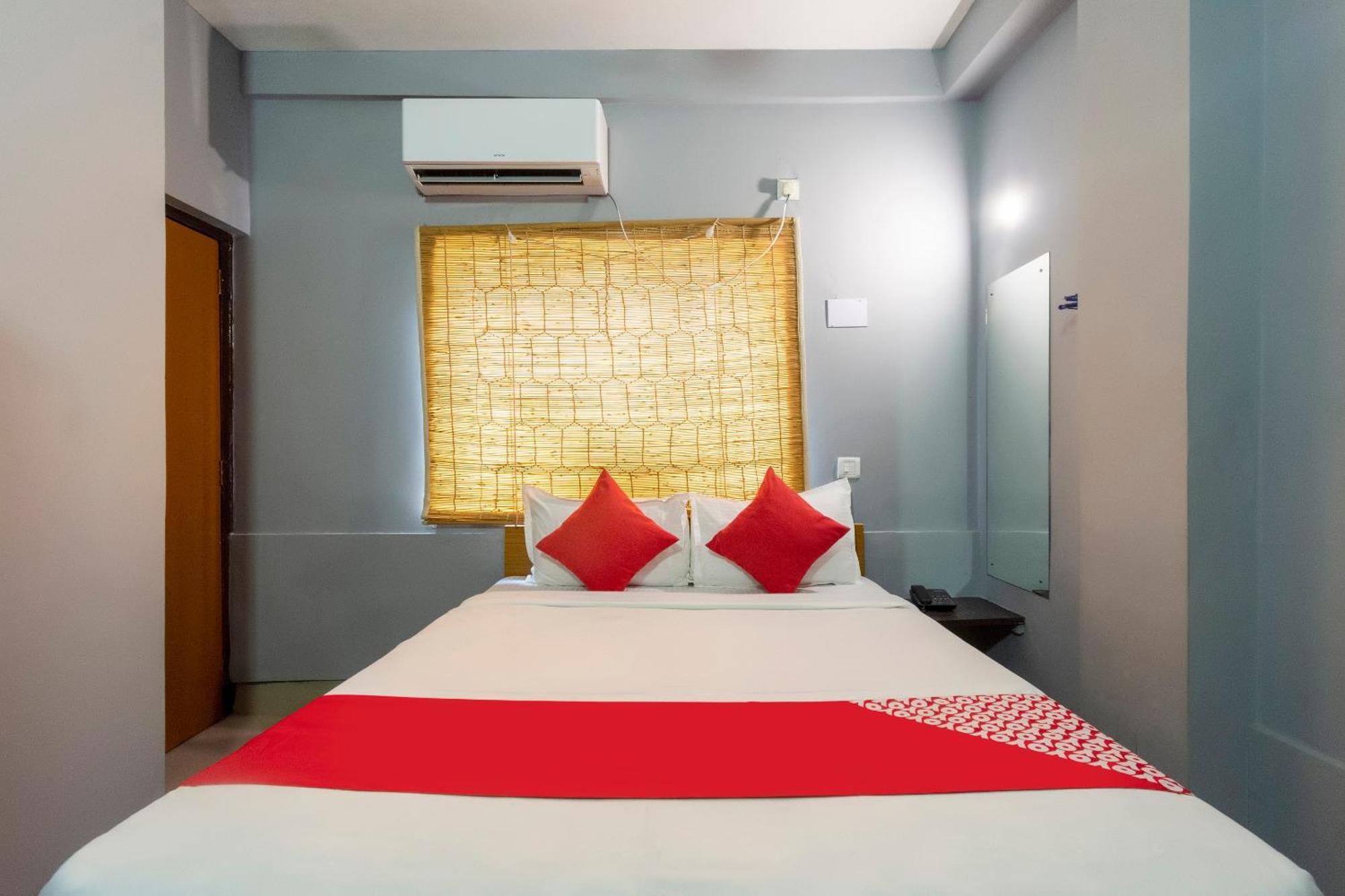 Hotel O Binayak Inn Kolkata Bagian luar foto